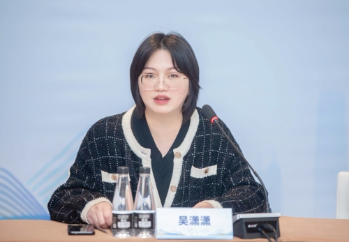 照片三： 香港貿易發展局華中代表吳瀟瀟致辭