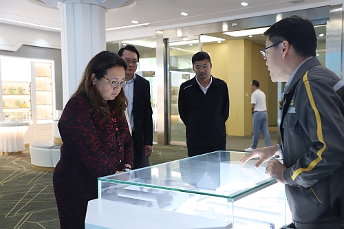 蔡主任考察九江市港資企業