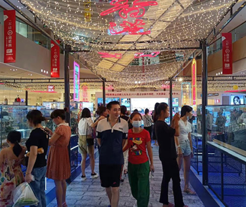 「緻·細·香港」微型藝術展展現香港的市容風貌，讓民眾進一步瞭解香港的文化和生活面貌。